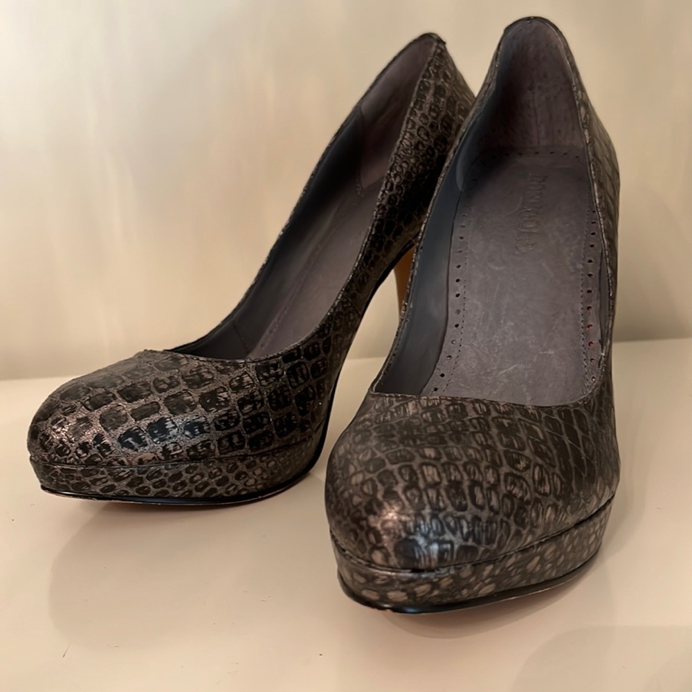 Platform Heel Shoes